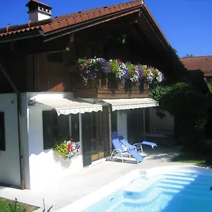 Haus Osterried Apartment
